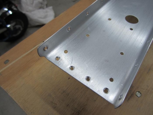 E-705 attach holes countersunk on E-702 spar.