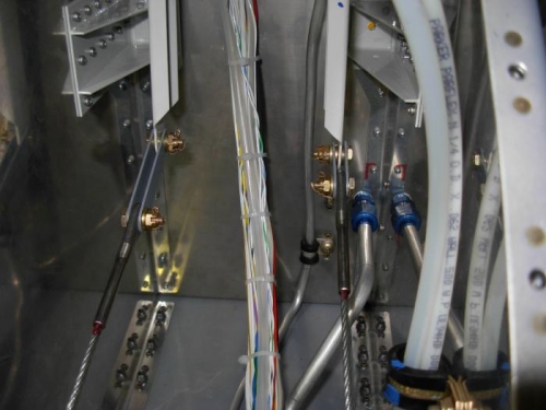 Rudder cables with cable links