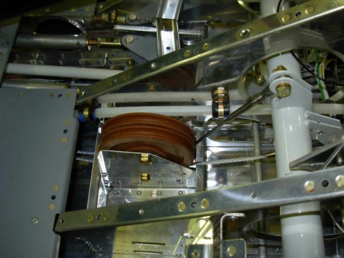 Stabilator cables and pulleys