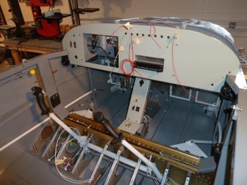 Mic and phone jack at left