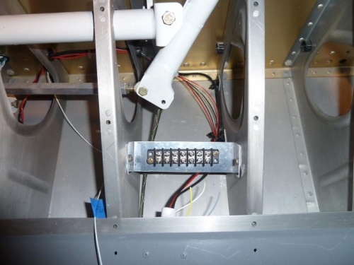 Co-Pilot side junction block