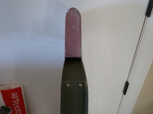 VS tip viewed across the top.