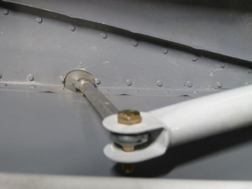 Flap connecting rod opening in Fuselage