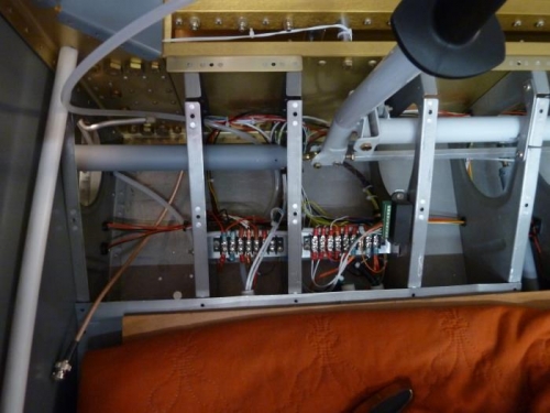 Pilot terminal block