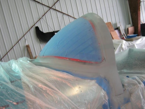 3 coats of sanding primer applied to windscreen fairing