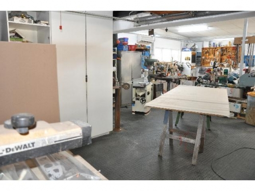 Table saw and tressles for  worktop