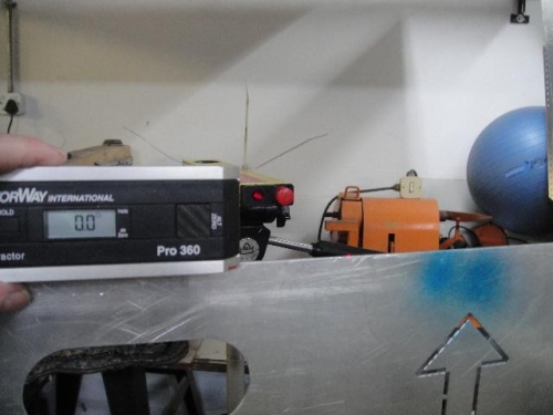 Level jigs and height adjust