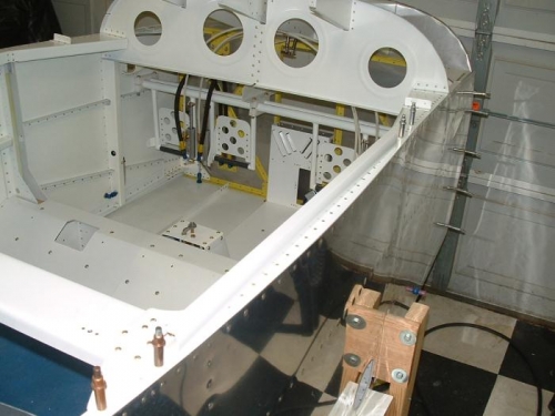 Right canopy side rail