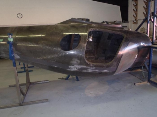 lay fuselage on its side