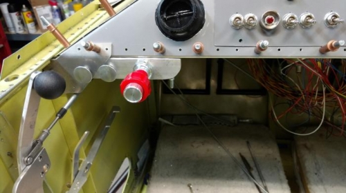 Throttle, Primer, Carb Heat, and Mixuture