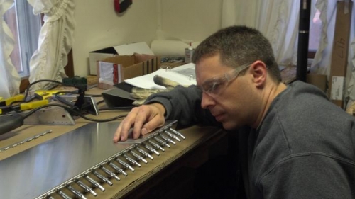 Verifying hinge location with spacer