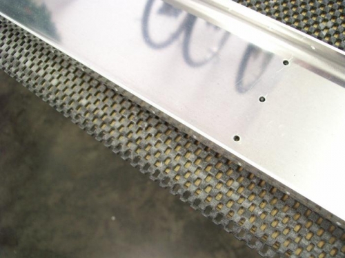 Removing burrs and machining marks