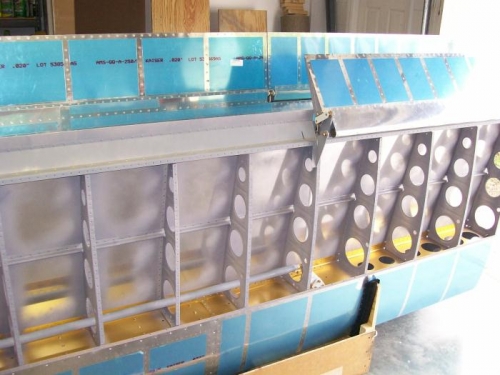 Right wing with all control rods