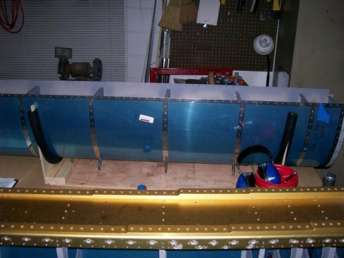 One side of leading edge riveted