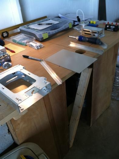 Support panel for transponder tray, and L-Angle cut