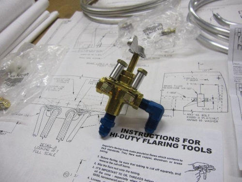 Fuel valve and connectors