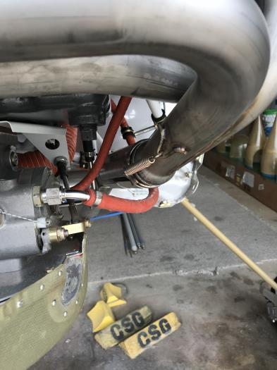 Better clearance with fuel line
