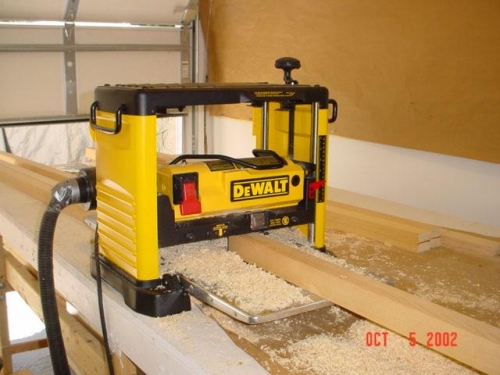 DeWalt planer