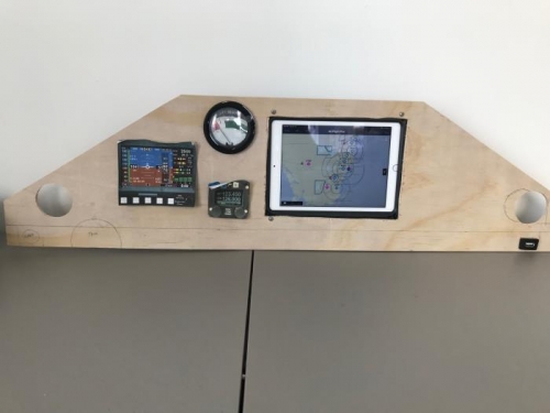 Lift reserve indicator and USB Port