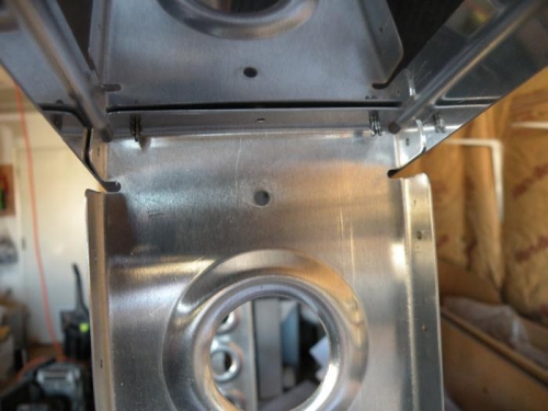 The angle of the forward flange of VS-707 rib needs adjustment.