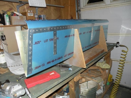 Right flap done except for the ones closest to the trailing edge on the outboard rib.