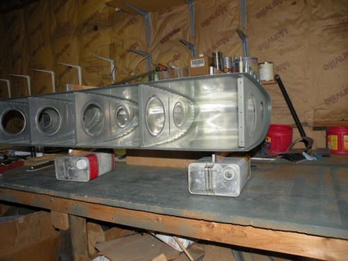 Leading edge riveting orientation.