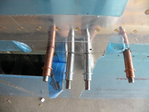 Results of corner scarfing on bottom skins.