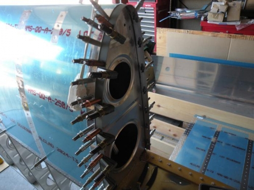 Match drilling nutplates on the W-423 joint plate.