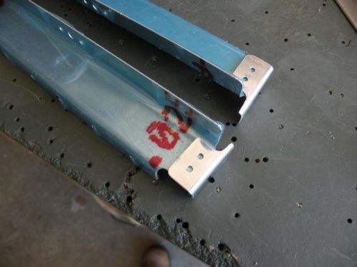 The new bottom flanges for the F-724 vertical baggage side ribs.