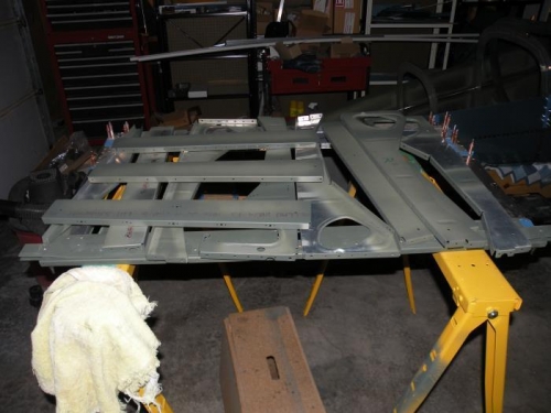 All baggage ribs and some seat ribs with faying surfaces primed.