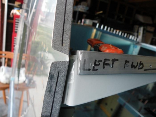 Fit at the forward end of the longeron.