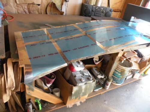 The right forward side skin devinyled.