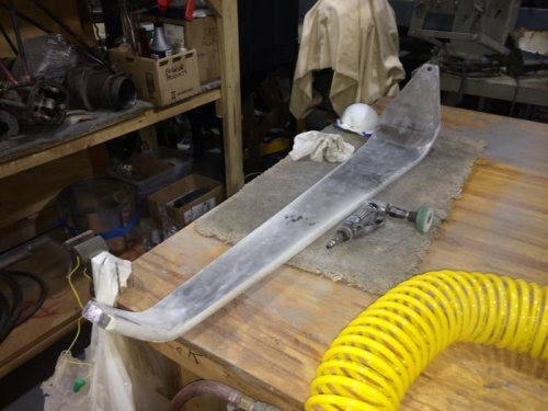 Stripped one side gear leg.