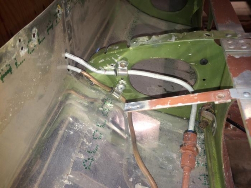 Pitot/static tubes mounting details.