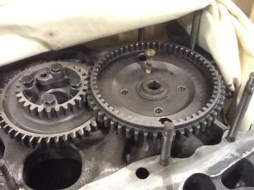 Gears without missing bolts.