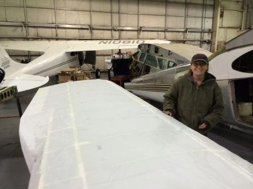 Straightening seams.