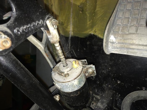 Master cylinder before removal.