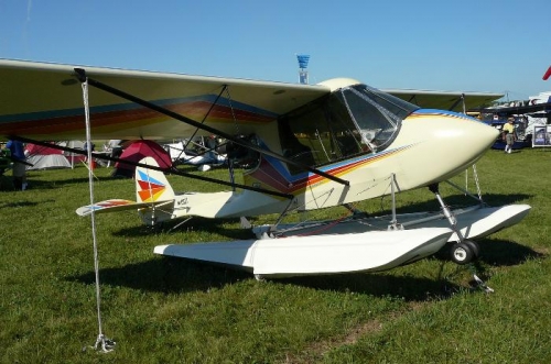 On Puddle Jumper floats