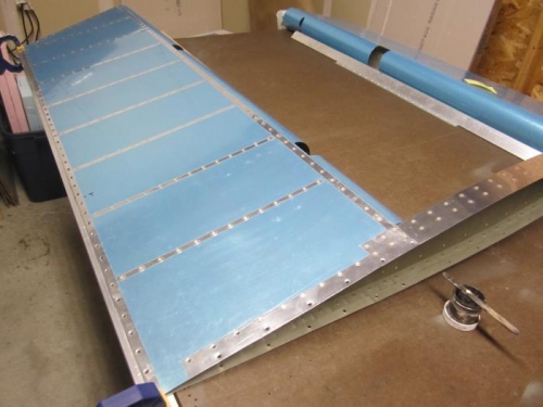 Picture with culprit (glue) in the photo!