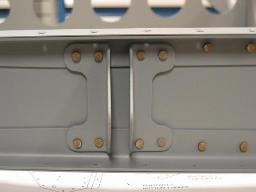 Middle Rudder Hinge Brackets