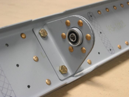 Inboard Hinge Bracket Assembly