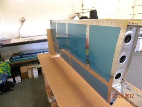 AN426 Flush Rivets on Surface