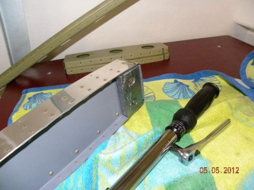 Right Elevator Outboard Weight