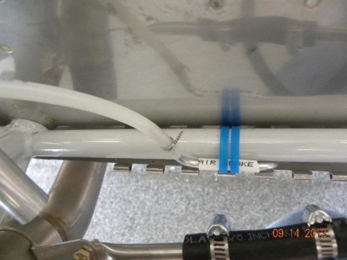 High temp zip ties hold bottom aluminum tube in place