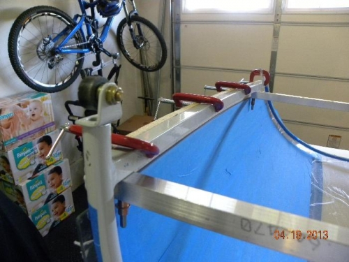 Holding Canopy flush with Side skirts