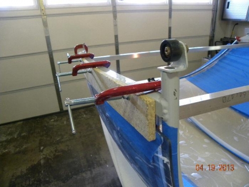 Holding Canopy flush with Side skirts