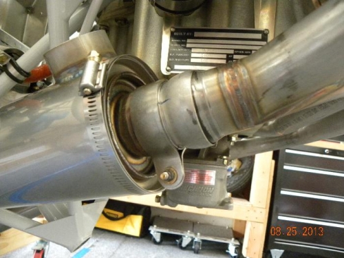 pipe clamp where header meets tail pipe