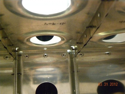 Blind Rivets at Middle Main Rib