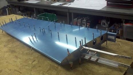 Right HS almost complete