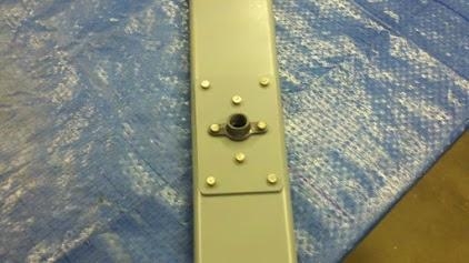 Riveted reinforcement plate and  platenut